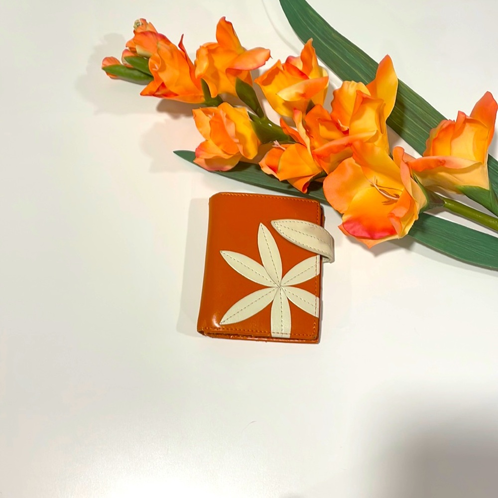 Adsa Orange Flower Small Wallet